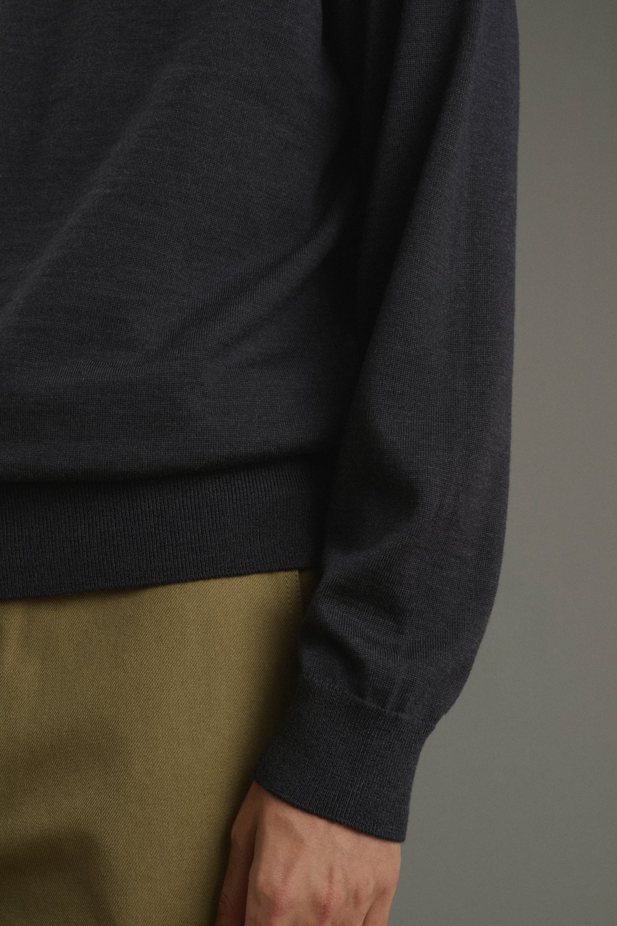 Etienne pullover - Charcoal Grey - Merino Wool - Men vue 6