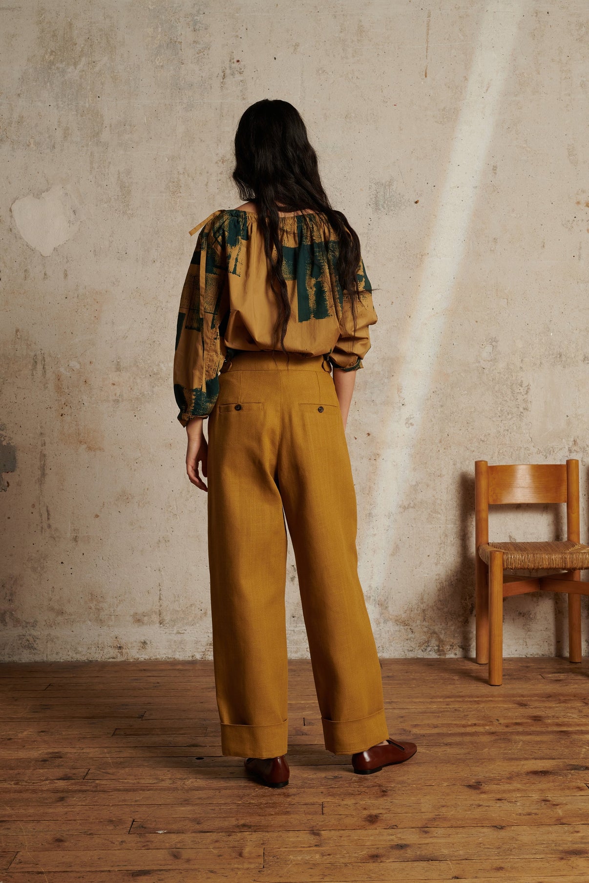 UKI SHIRT vue 2