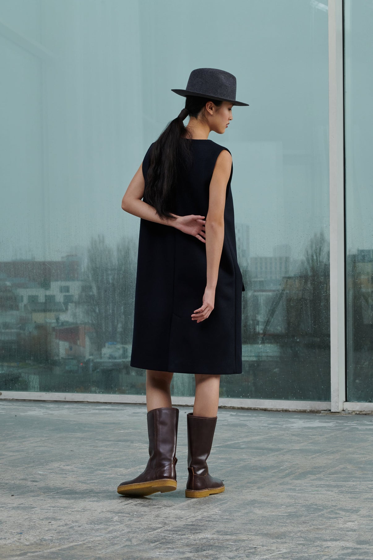 VERONIQUE DRESS vue 3