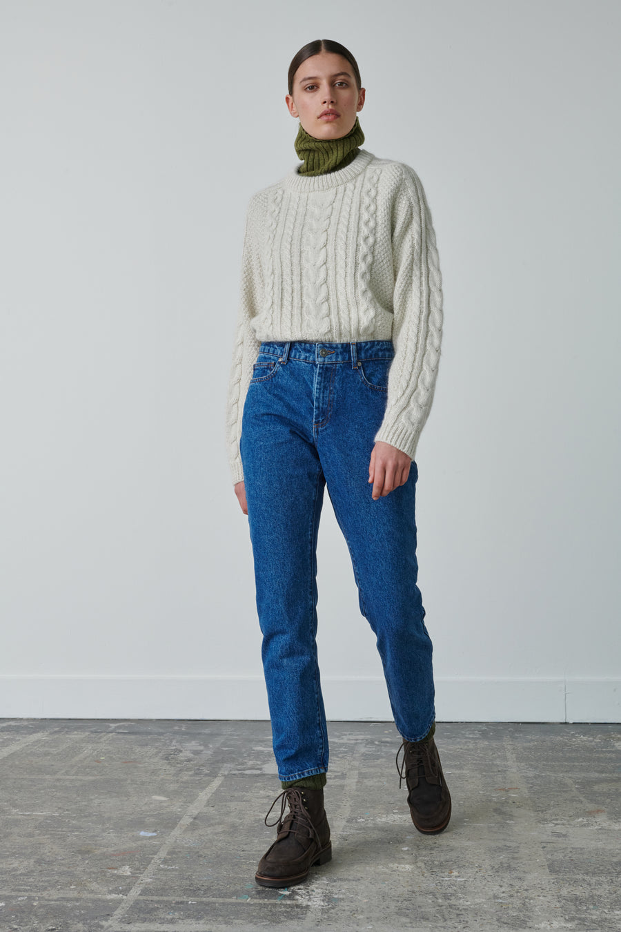 BARNEY JEANS