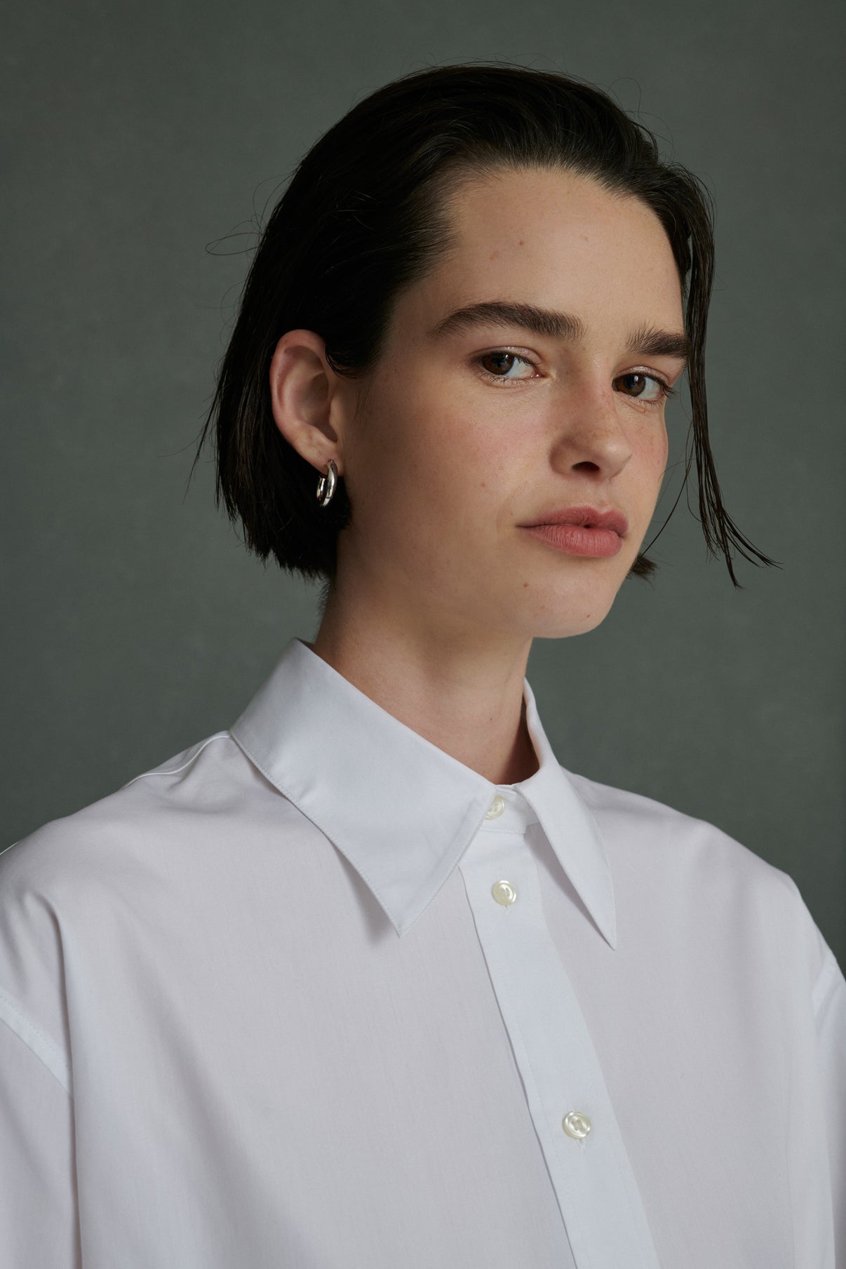 AUDREY GREY EARRINGS vue 4